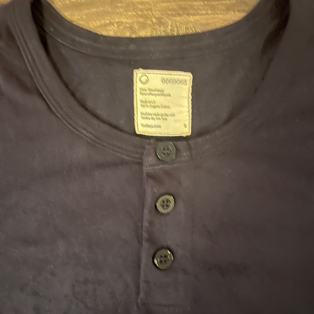 For days recycled Men's Navy Henley Shirt